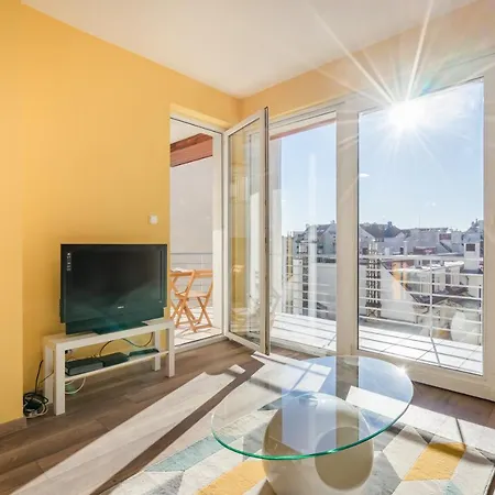 Bpr Amarilla With Balcony Apartment Budapest
